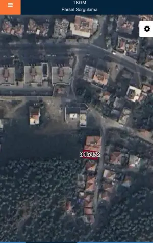 Sağlık Mahallesinde ikiz villalık arsa